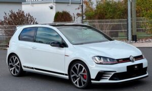Volkswagen Golf GTI 2.0 MT (230 cv) Hatchback 3 puertas (2017-2019). Ficha Técnica